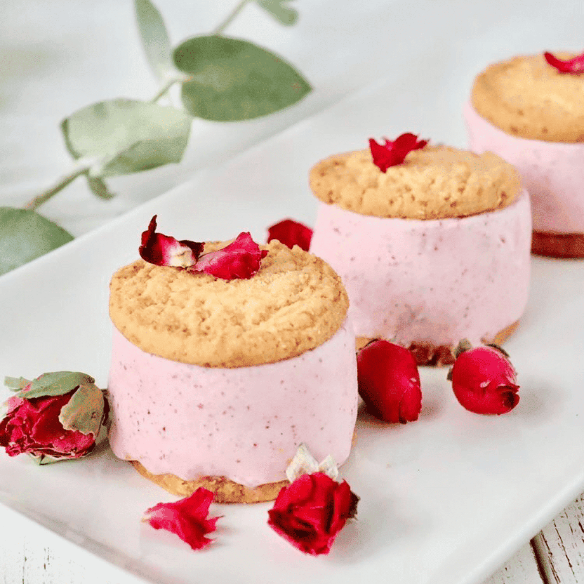 Essbare Blüten "Dekorative Rosenblüten" 20g - 8 Farben - mahina