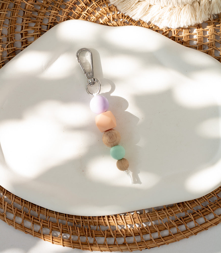 Handgemachter Schlüsselanhänger "Fiori" mit Motivperle - mahina