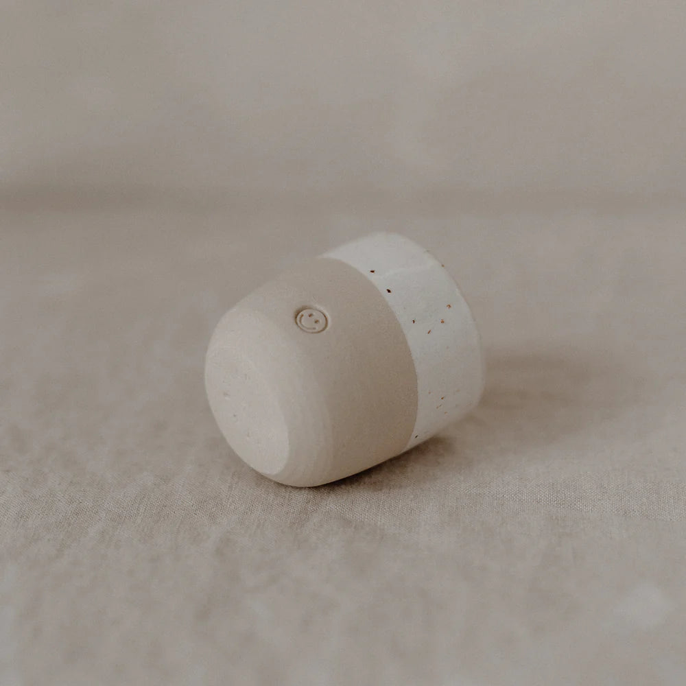 Eulenschnitt Handgemachter Espresso Becher Smiley - Interior > Dekoration > Tassen von mahina