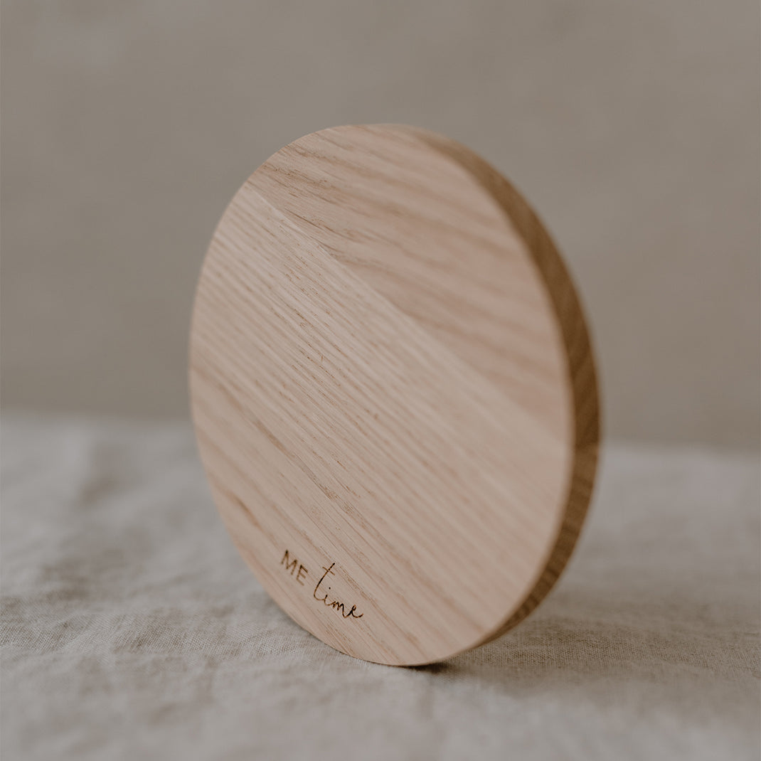 Eulenschnitt Untersetzer aus Eiche "Me time" - Interior > Dekoration > Sonstiges von mahina