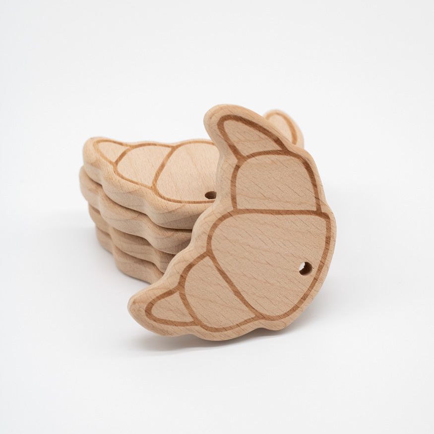 Holzanhänger "Croissant " aus Buchenholz - Bastelbedarf -> Holz > Beißringe von mahina