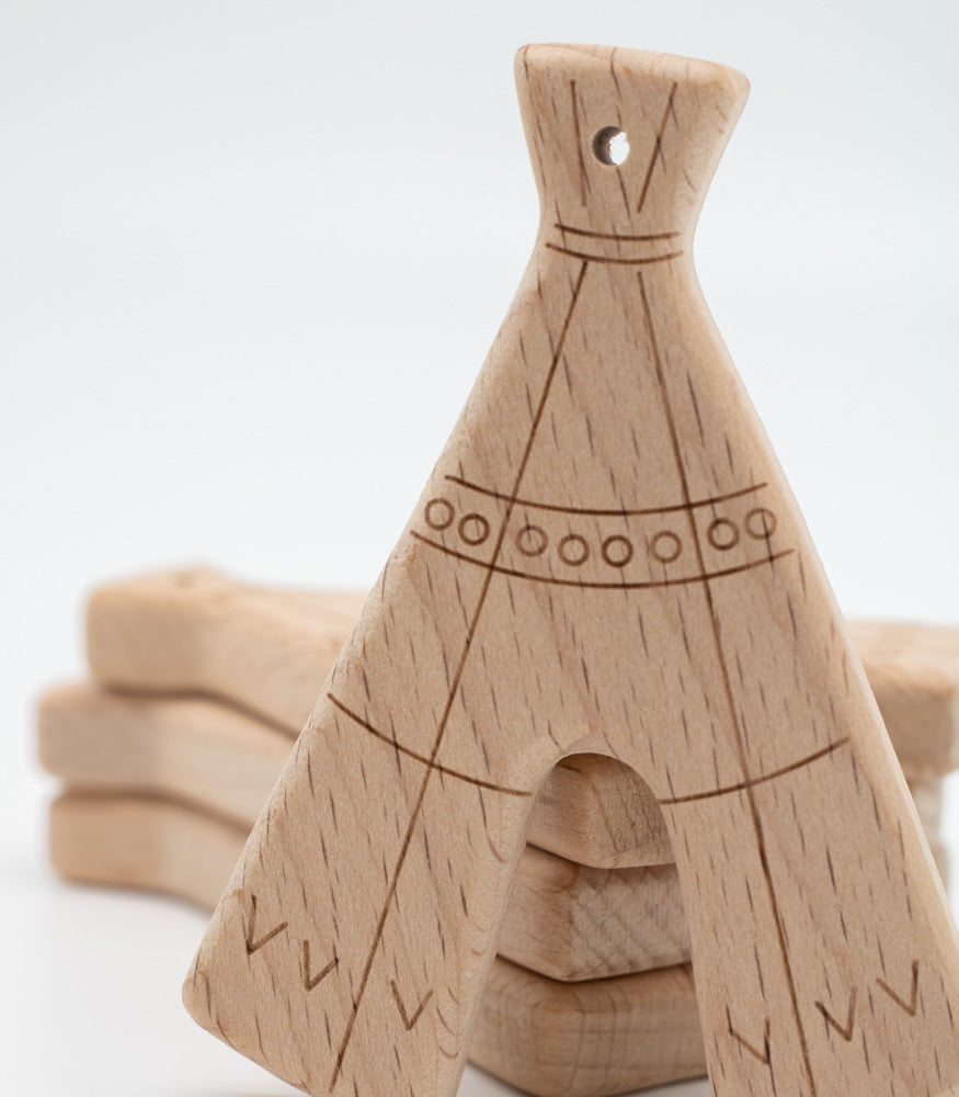 Holzanhänger "Tipi" aus Buchenholz - Bastelbedarf -> Holz > Beißringe von mahina