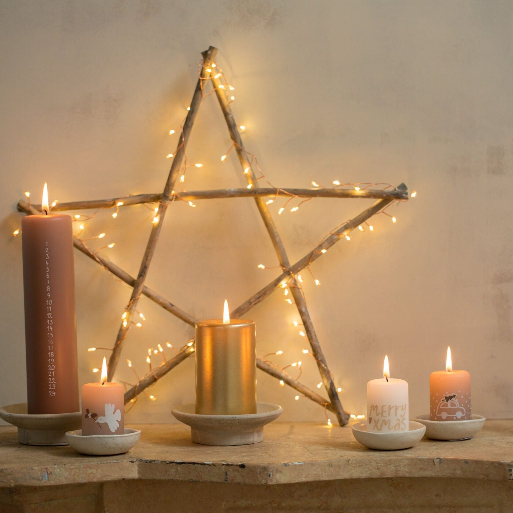 Kerze "Adventskalender" 5x20cm in verschiedenen Farben - mahina