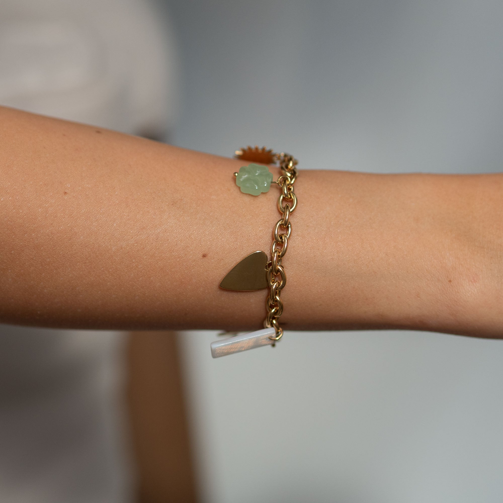 Alohaia Charm Armband