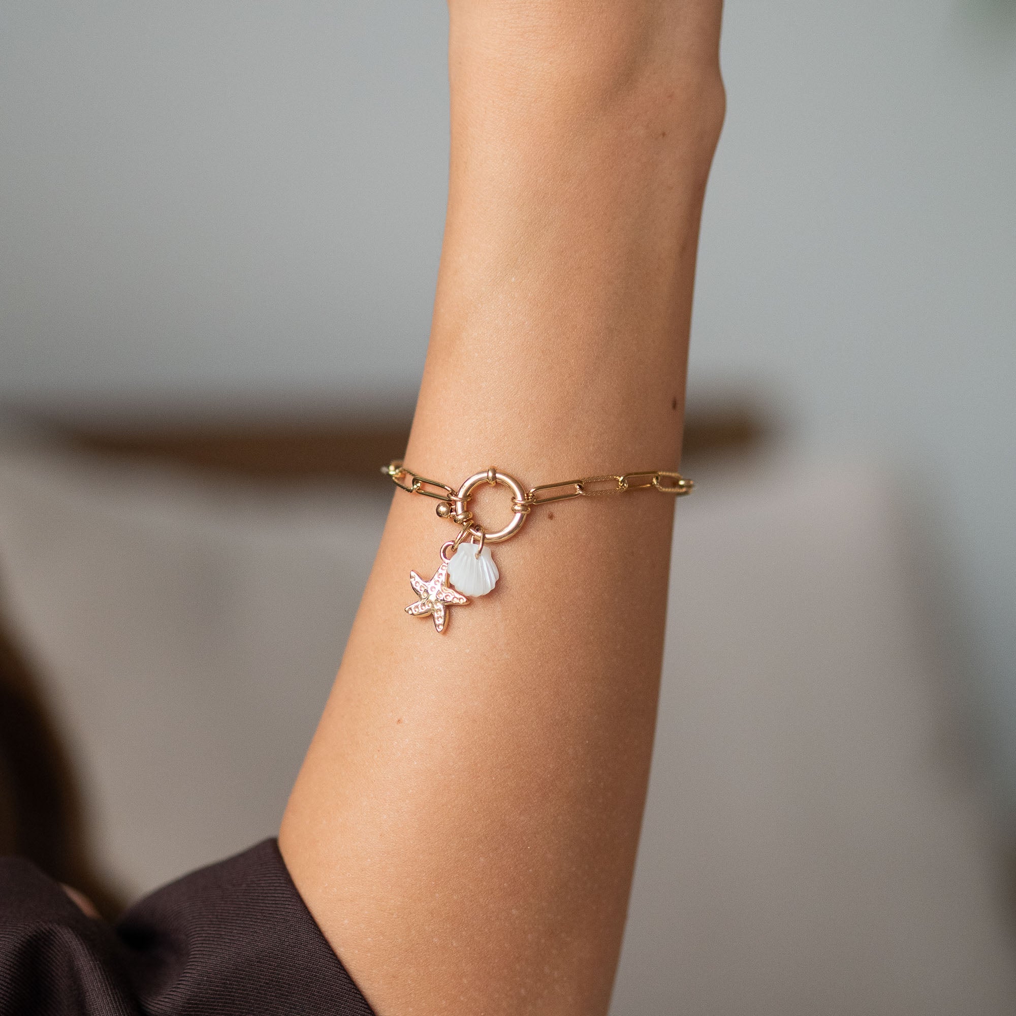 Leilani Charm Armband