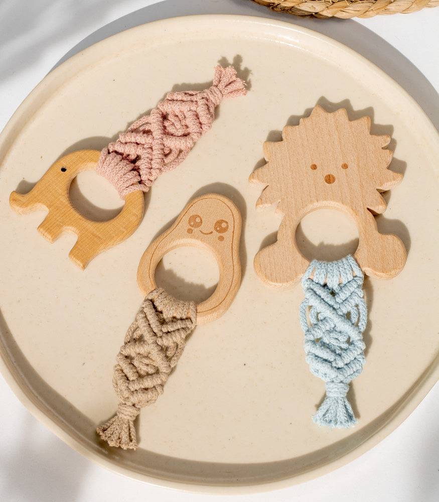 Handgemachter Makramee Beißring/Greifling "Classic" personalisierbar - mahina