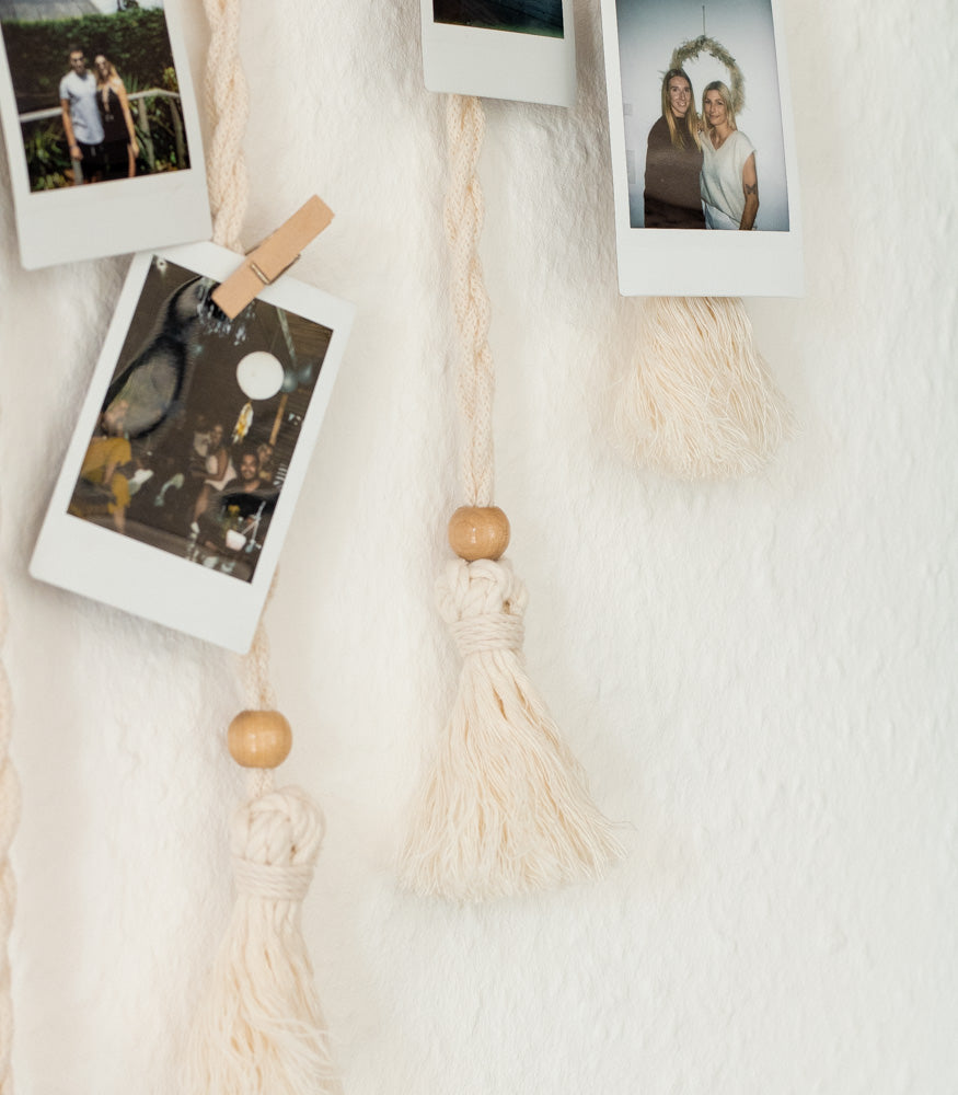 Handgemachter Makramee Fotowandbehang "Tassel" - MAHINA