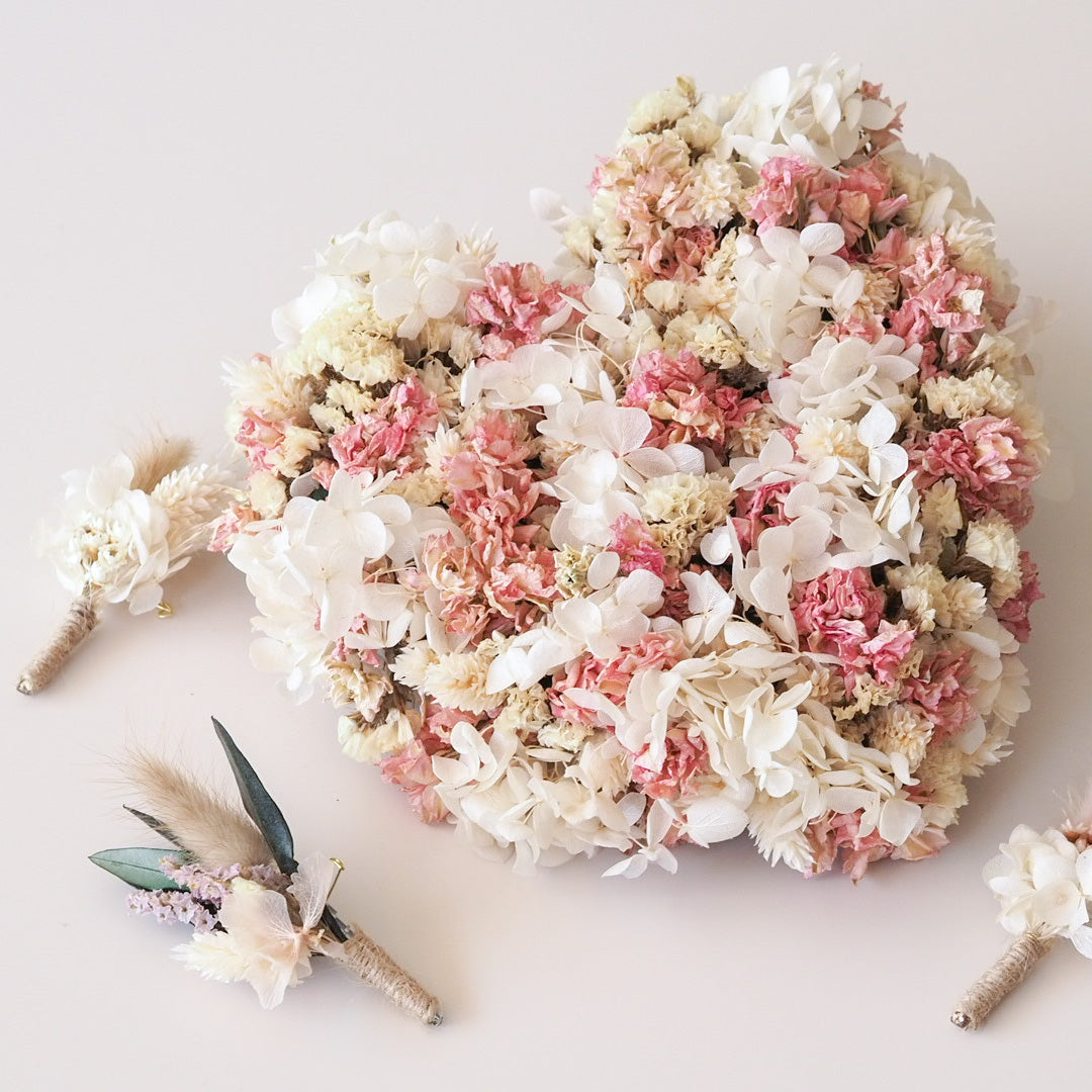 Herz aus Trockenblumen - mahina