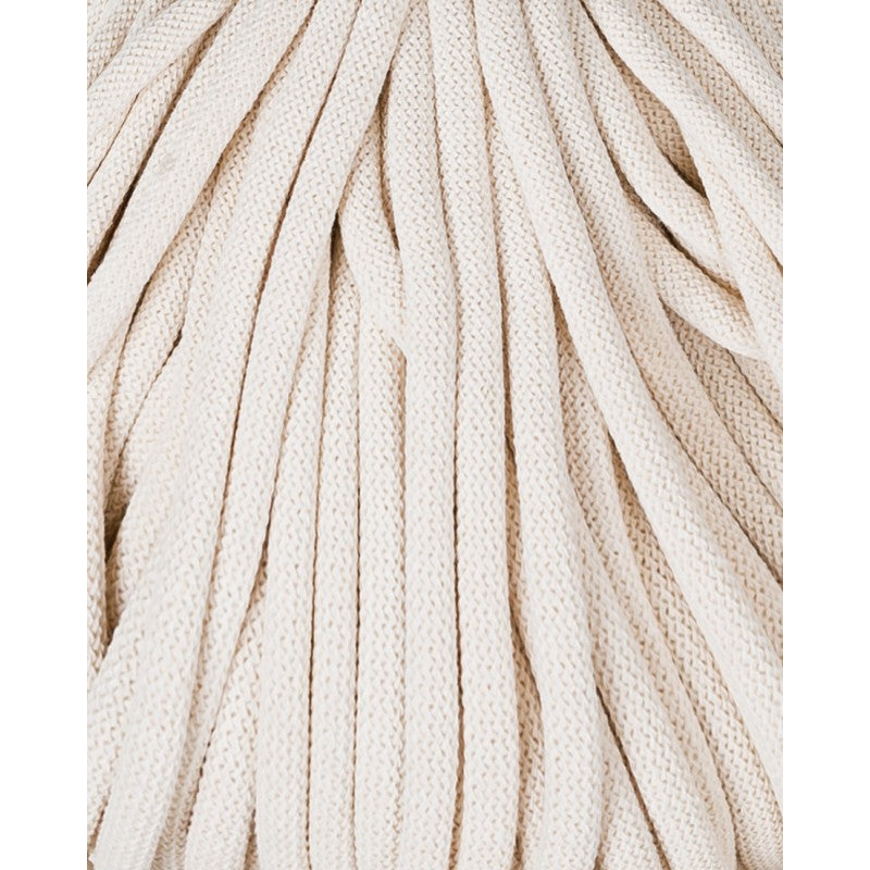 Bobbiny JUMBO SOFT Flechtkordel 8mm geflochten Natural 100m - Garne > Baumwollgarne > Bobbiny > Geflochten > 9mm von mahina