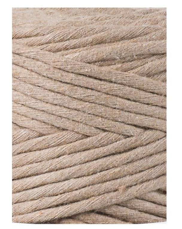 Bobbiny Makramee Garn 1,5mm gezwirnt Sand 100m - mahina