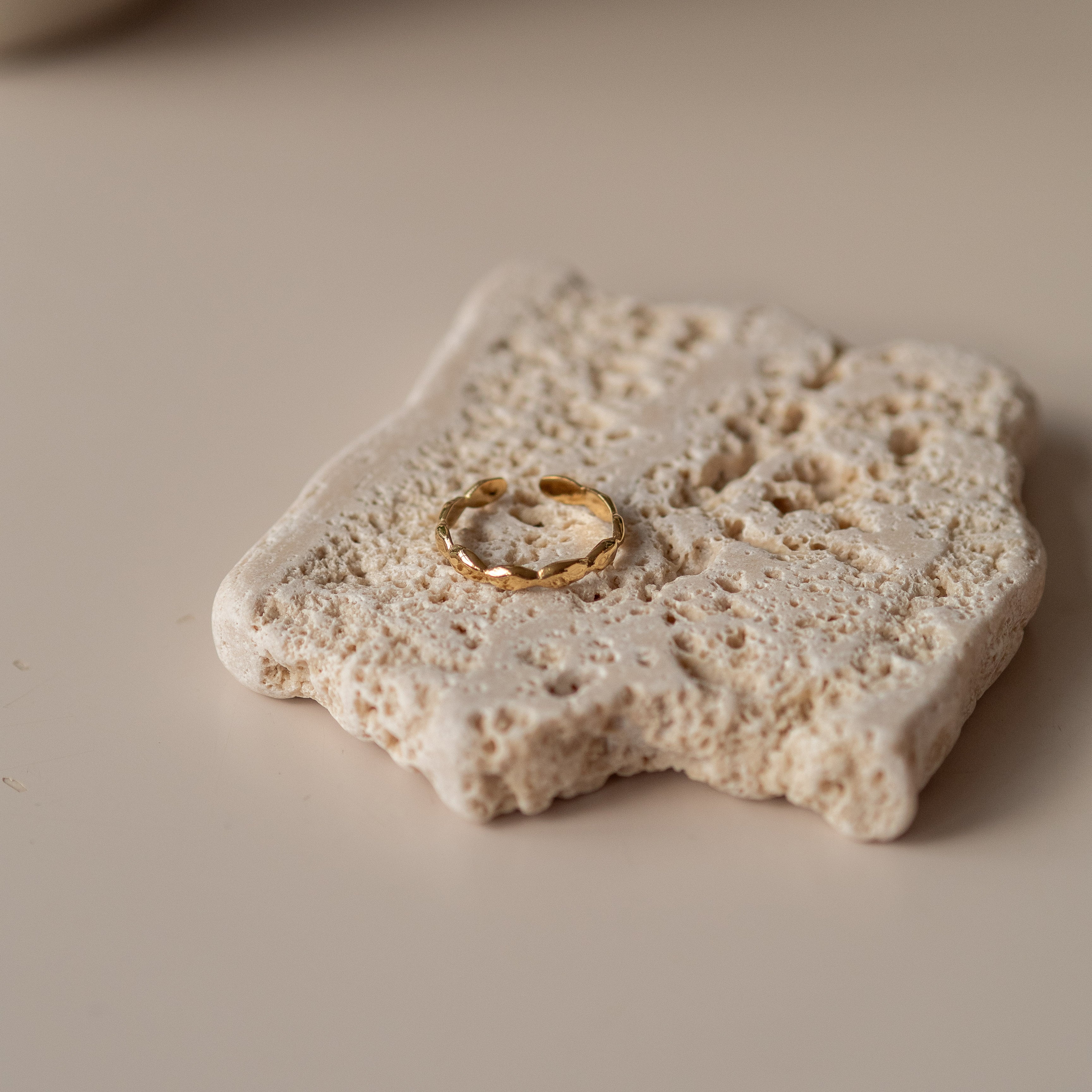 Avénia Ring - Schmuck von mahina