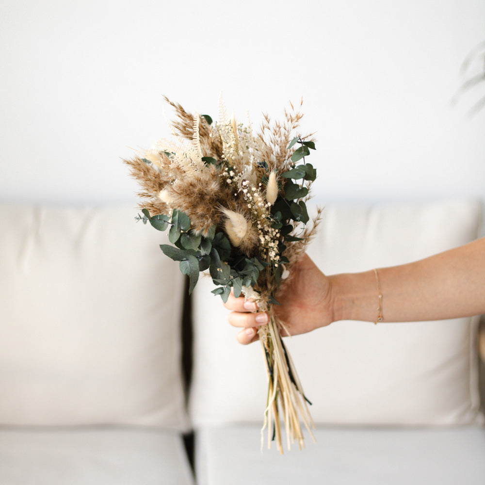 Mittlerer Trockenblumenstrauß "Soft Green" mit Eukalyptus - Trockenblumen -> Sträuße von mahina