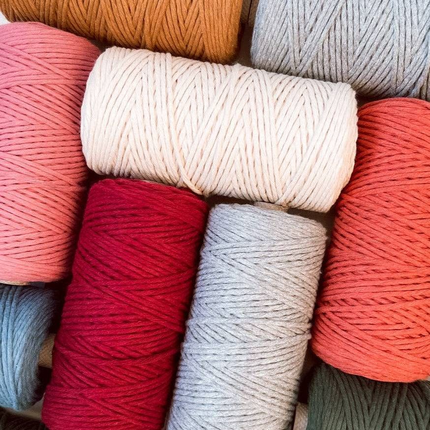MAHINA Garn 2-3mm gezwirnt 150m verschiedene Farben - mahina
