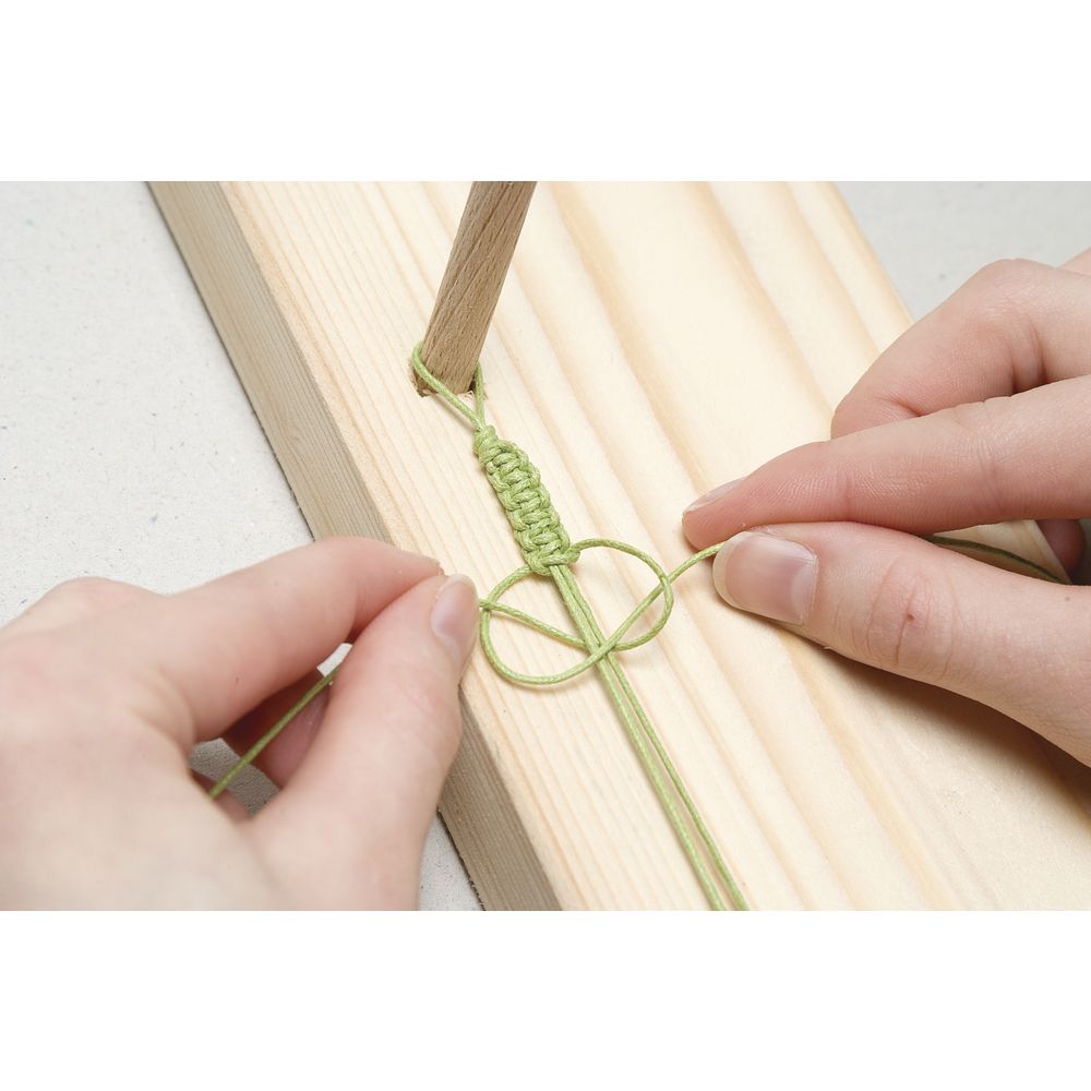 Gewachste Baumwollkordel in schwarz, 20 Meter - Bastelbedarf -> Sonstiges von mahina