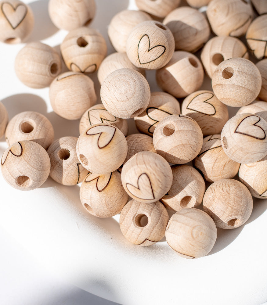 Holzperle handgemachte Gravur "Herz" 12mm/15mm - Bastelbedarf -> Holz > Holzperlen -> Motive von mahina