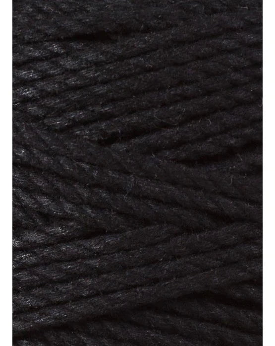 Bobbiny Makramee Garn 1,5mm 3ply Black 100m - MAHINA