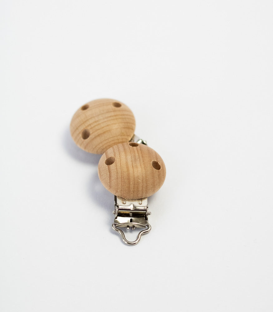 Schnullerclip "Rund mit Löcher" aus Buchenholz - Bastelbedarf -> Holz > Schnullerclips von mahina