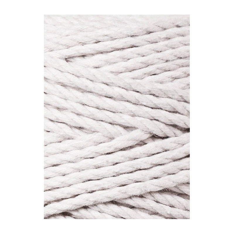 Bobbiny Makramee Garn 1,5mm 3ply Moonlight 100m - mahina