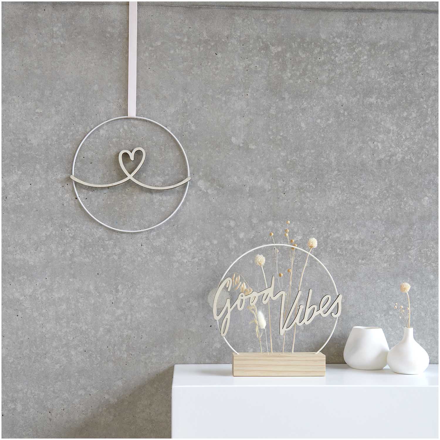 Rico Design Holzschriftzug magnetisch "Herz", 26x11cm - Bastelbedarf -> Holz > Holzkränze von mahina